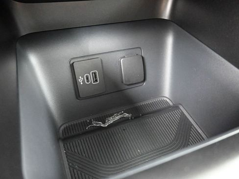 New 2026 Ford Explorer Active w/ Active Comfort Package image 29