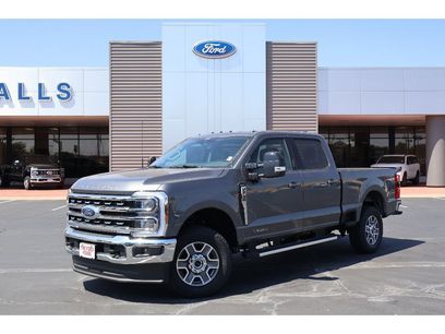 New 2026 Ford F250 Lariat w/ FX4 Off-Road Package