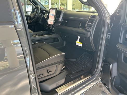 New 2026 RAM 2500 Limited image 30