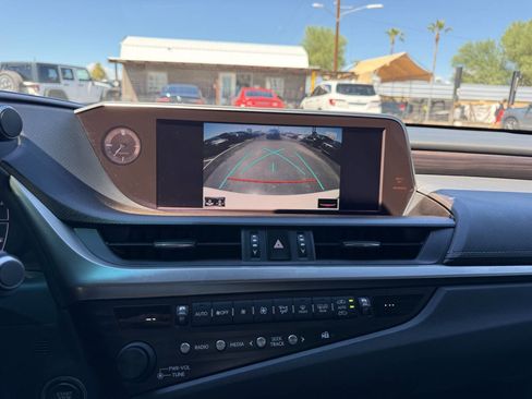Used 2019 Lexus ES 350 image 27