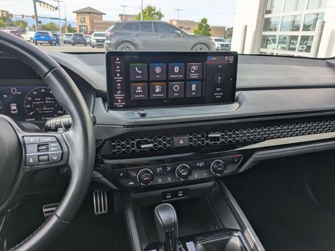 Used 2023 Honda Accord Sport image 27