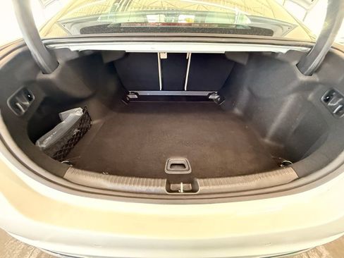 Used 2023 Mercedes-Benz C 300 4MATIC Sedan w/ Exclusive Trim Package image 38