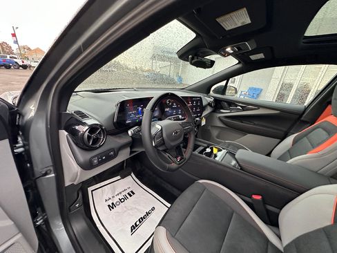 New 2026 Chevrolet Blazer EV SS image 11