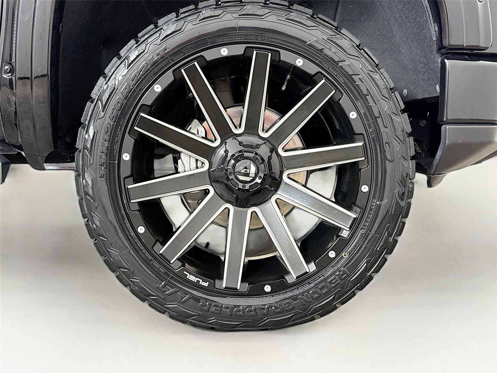 Used 2023 GMC Sierra 1500 AT4 w/ AT4 Premium Package AWD/4WD image 37