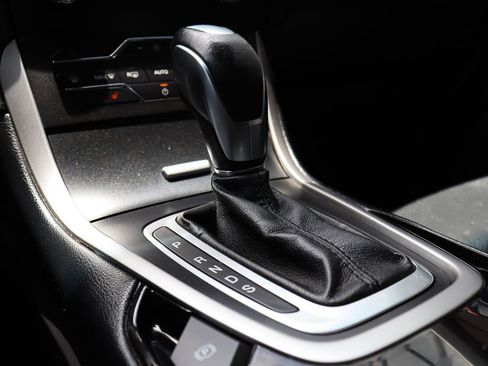Used 2018 Ford Edge SEL w/ Equipment Group 201A FWD image 51