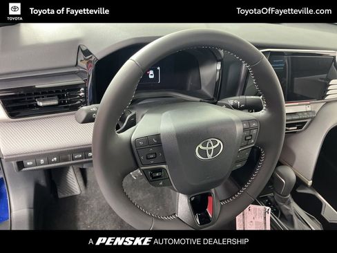 Used 2026 Toyota Camry SE image 27