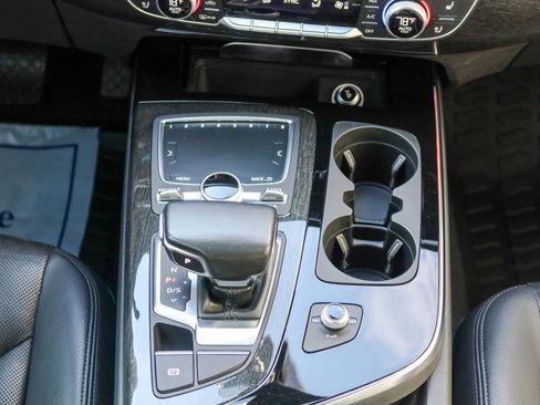 Used 2018 Audi Q7 3.0T Prestige w/ Prestige Package image 26