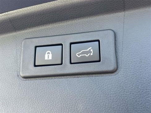 Used 2023 Subaru Outback Onyx Edition XT image 16