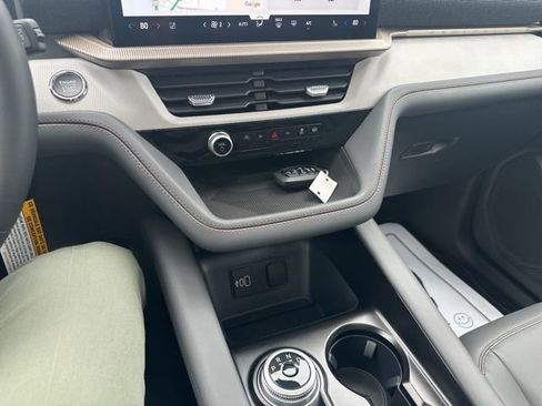 New 2026 Ford Explorer Active AWD/4WD image 36