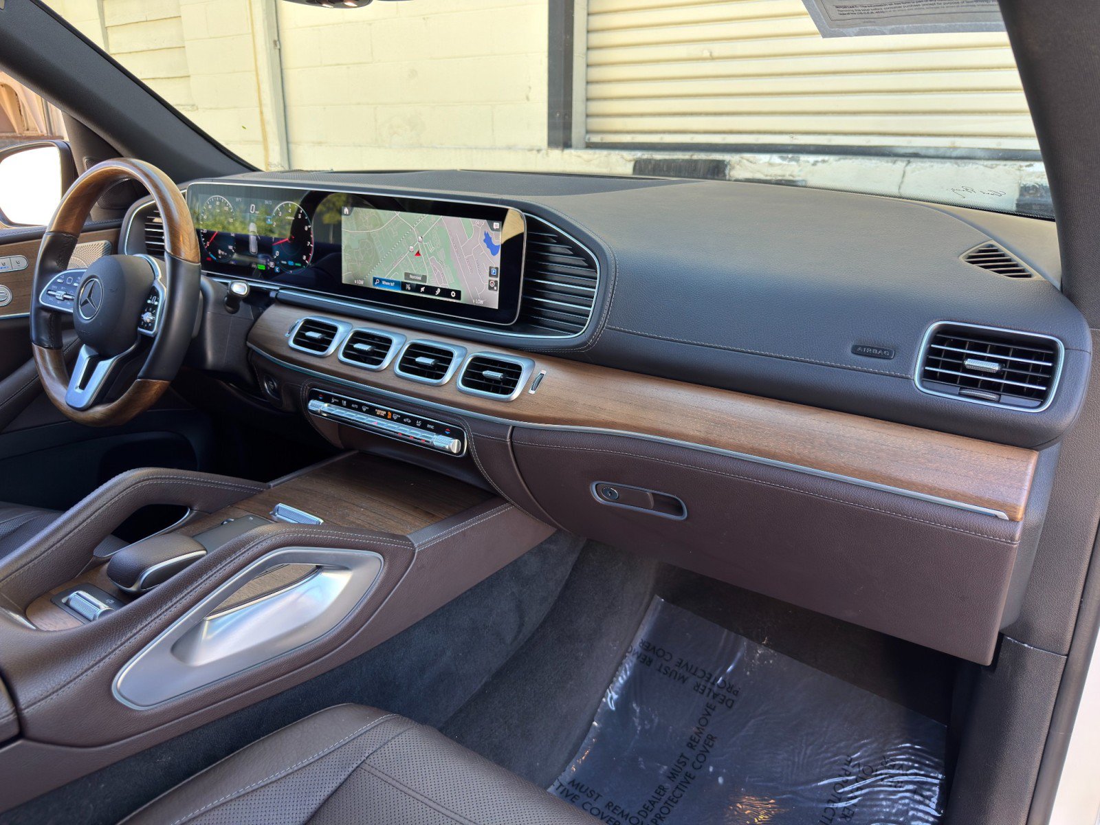 Used 2022 Mercedes-Benz GLE 450 4MATIC w/ AMG Line Exterior image 15