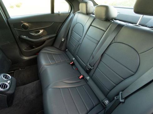 Used 2020 Mercedes-Benz C 300 4MATIC Sedan image 31