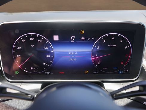 Used 2024 Mercedes-Benz GLC 300 w/ AMG Line image 11