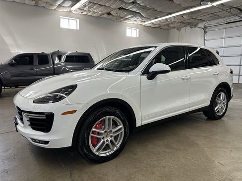 Used 2015 Porsche Cayenne Turbo w/ Premium Plus Package image 6