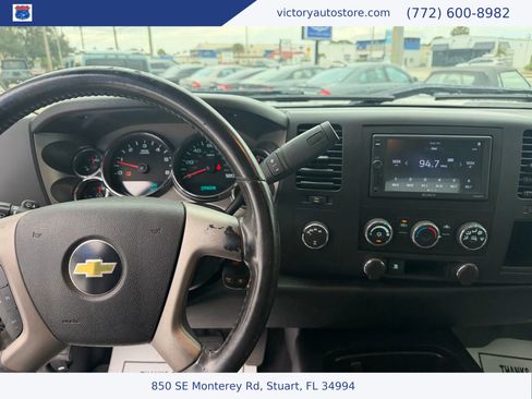 Used 2011 Chevrolet Silverado 1500 LT w/ Max Trailering Pack image 26