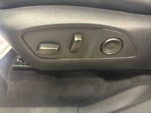 Used 2026 Buick Enclave Preferred FWD image 34