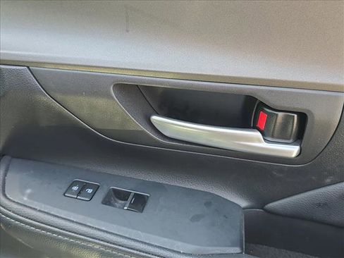 Certified 2025 Toyota Grand Highlander FWD image 22