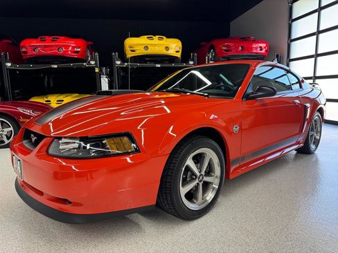 Used 2004 Ford Mustang Mach 1 RWD image 4