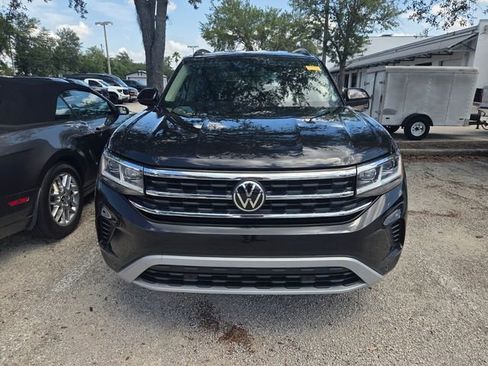 Used 2022 Volkswagen Atlas SE FWD image 2