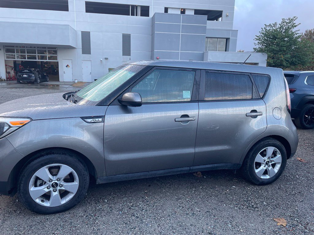 Used 2019 Kia Soul FWD image 5