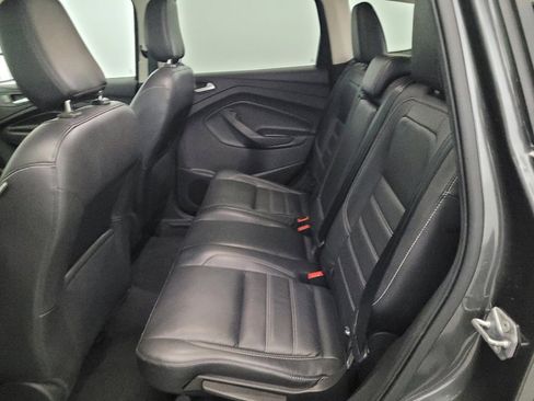 Used 2019 Ford Escape Titanium FWD image 18