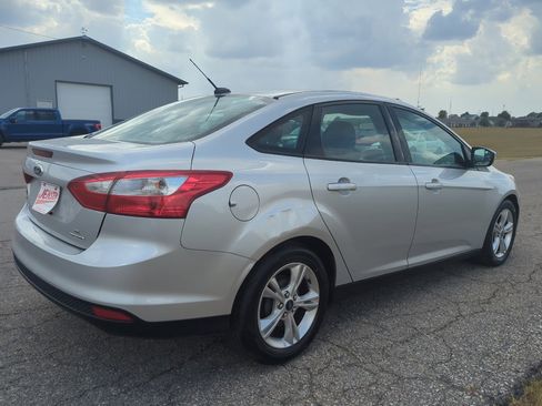 Used 2014 Ford Focus SE image 7