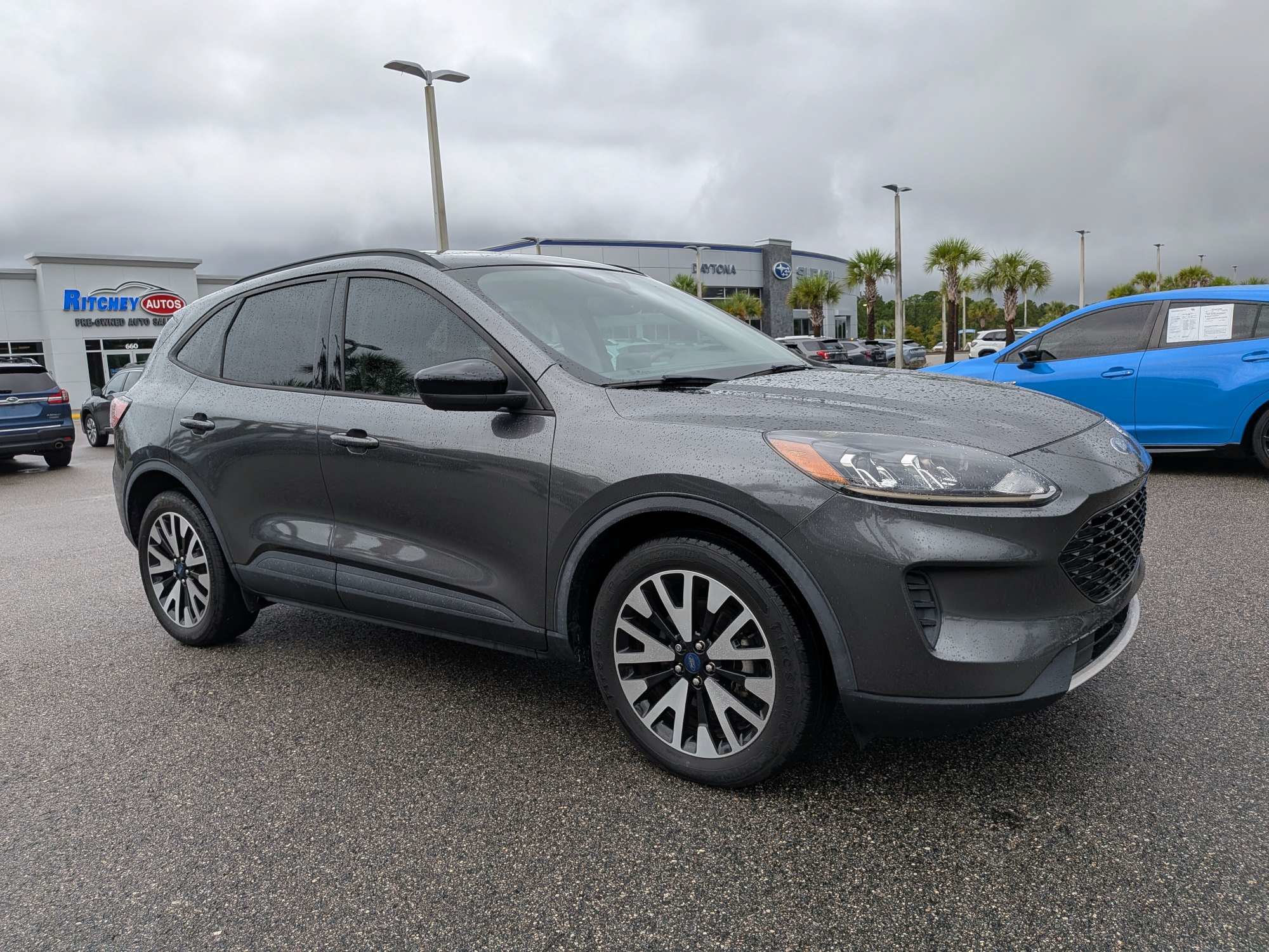 Used 2020 Ford Escape SE Sport AWD/4WD image 2