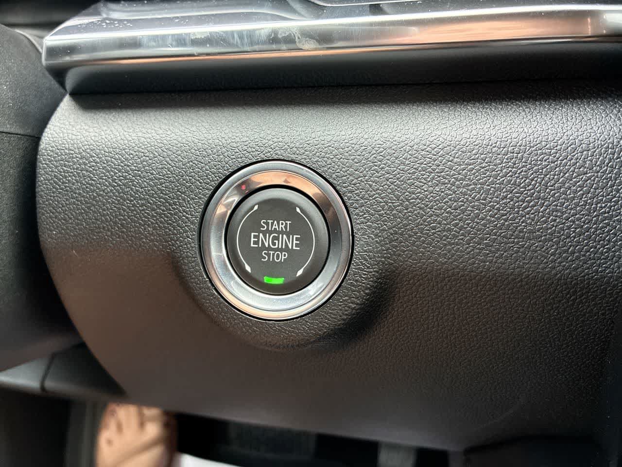 New 2027 GMC Terrain Elevation w/ Elevation Premium Package FWD image 17