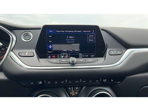 Certified 2022 Chevrolet Blazer LT AWD/4WD image 17