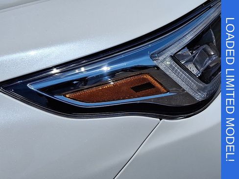 Used 2022 Subaru Outback Limited AWD/4WD image 9