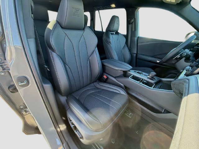New 2026 Lexus TX 500h AWD w/ Technology Package image 16