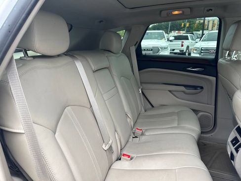 Used 2012 Cadillac SRX Luxury FWD image 24