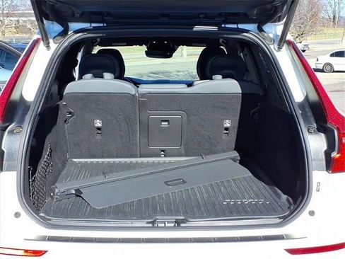 Used 2020 Volvo XC60 T5 R-Design w/ Protection Package Premier image 21