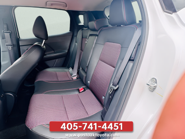 Used 2026 Nissan Kicks SR FWD image 20