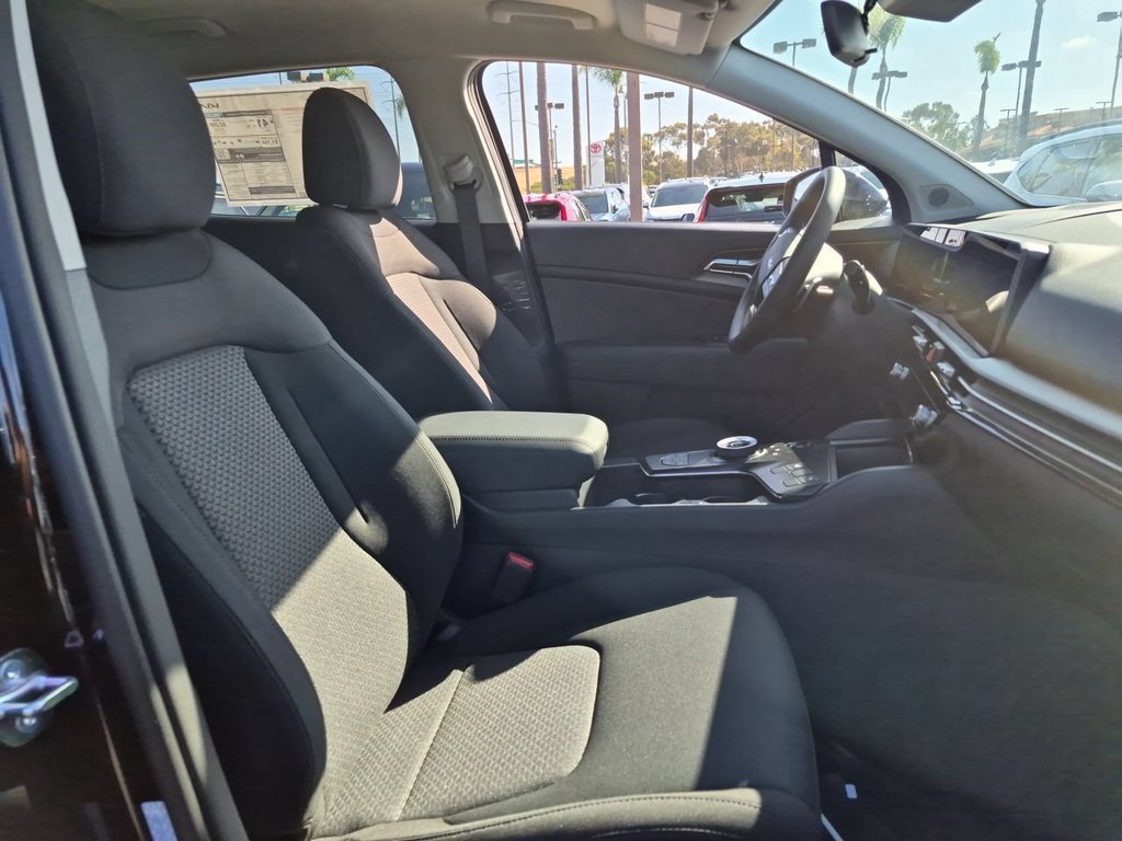 New 2027 Kia Sportage S FWD image 28