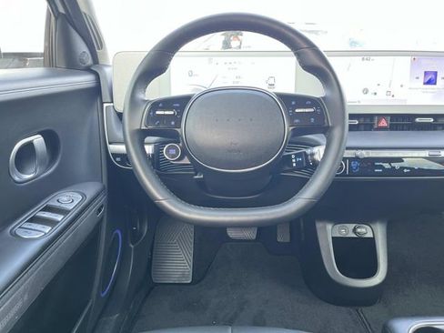 Used 2024 Hyundai Ioniq 5 Limited image 14