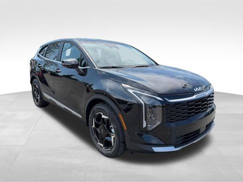 New 2026 Kia Sportage EX FWD image 1