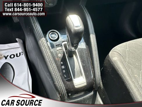 Used 2020 Nissan Kicks SV FWD image 16