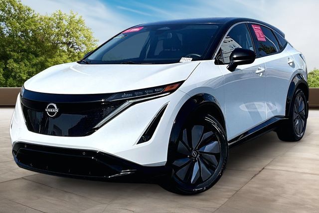 Certified 2023 Nissan Ariya FWD image 3