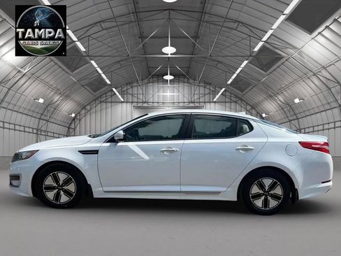 Used 2012 Kia Optima Hybrid FWD image 3