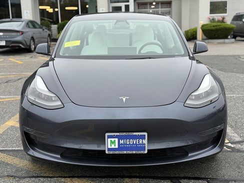 Used 2022 Tesla Model 3 Long Range AWD/4WD image 9