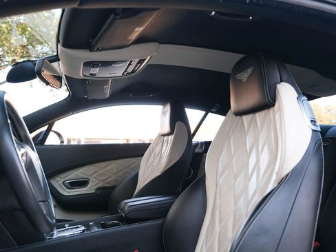 Used 2015 Bentley Continental GT V8 S image 23