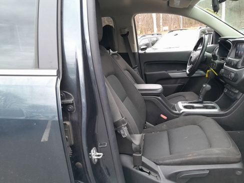 Used 2019 Chevrolet Colorado LT w/ LT Convenience Package AWD/4WD image 37