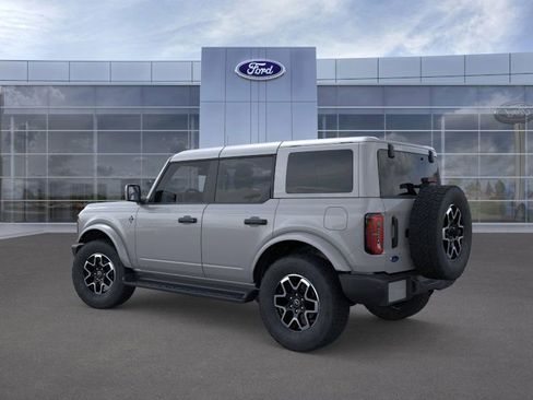 New 2026 Ford Bronco Outer Banks image 4