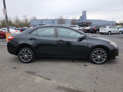 Used 2016 Toyota Corolla S image 17