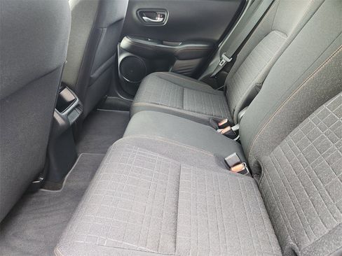 Used 2025 Honda HR-V Sport image 28