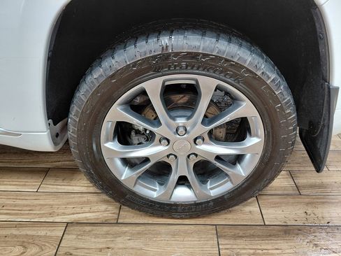 Certified 2020 Jeep Grand Cherokee Summit AWD/4WD image 28