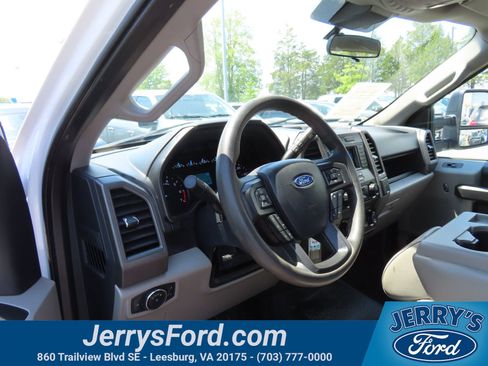 Used 2022 Ford F350 XL w/ Power Equipment Group RWD image 13