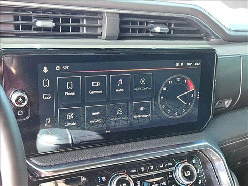 Used 2024 GMC Sierra 1500 Denali w/ Denali Reserve Package AWD/4WD image 12