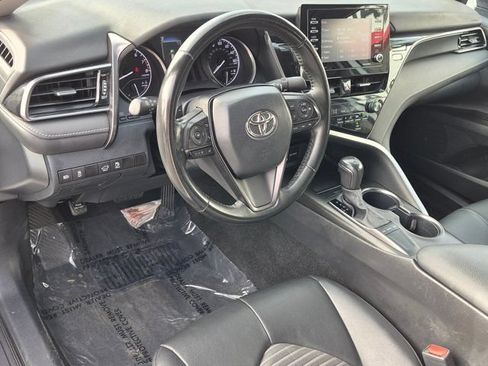 Used 2024 Toyota Camry SE FWD image 17