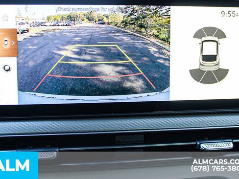 Used 2025 Genesis GV60 RWD image 34